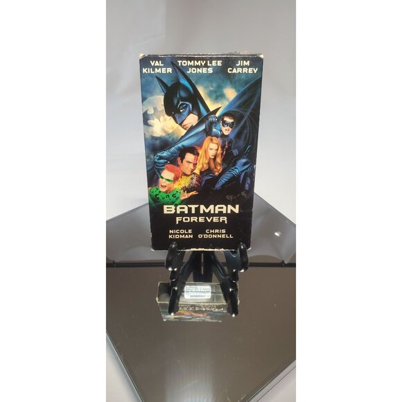 Batman Forever VHS Tape Movie 1995 Val Kilmer - Picture 1 of 2